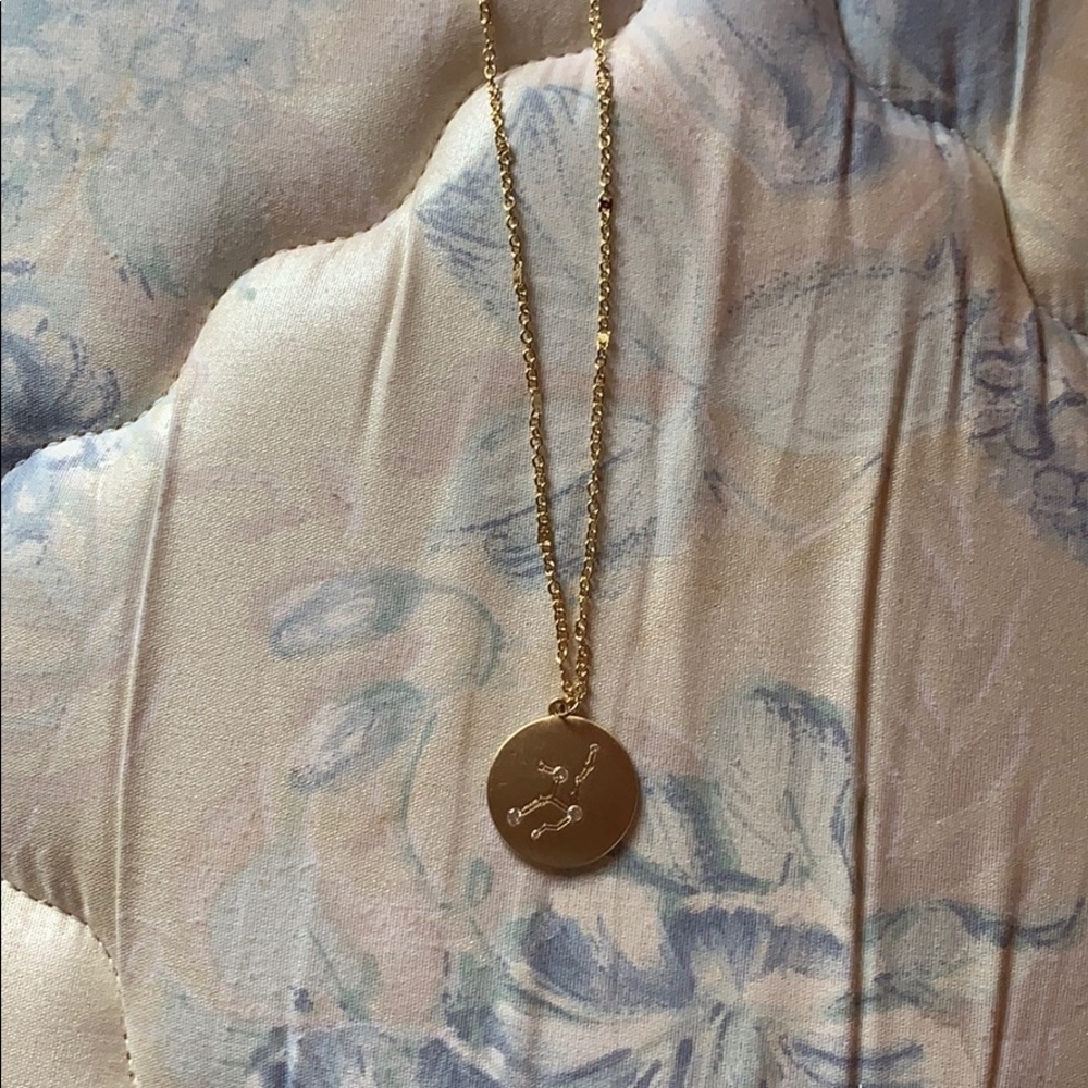 gold virgo necklace ⭐️